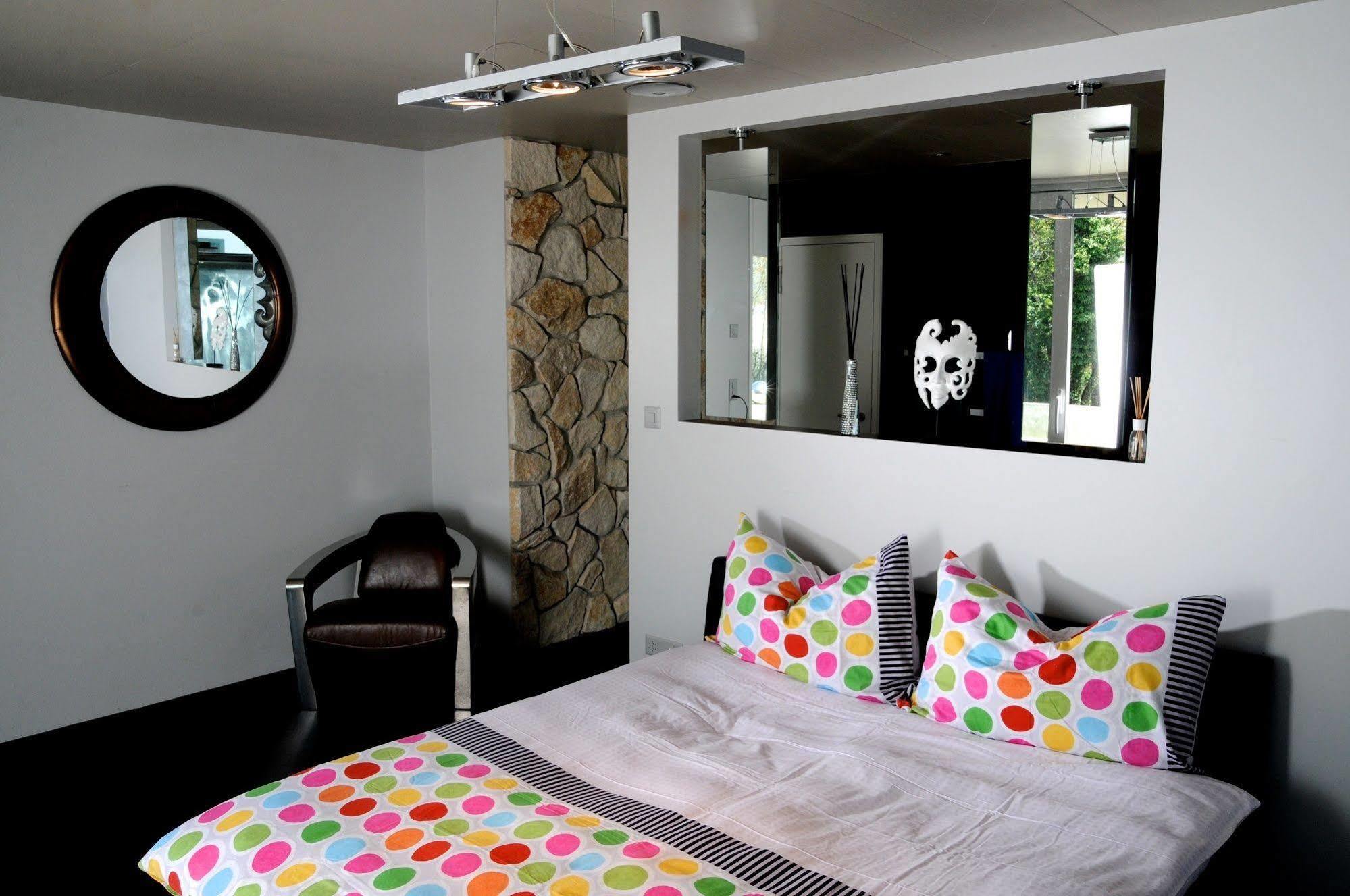Morat Gaste Zimmer Exterior foto